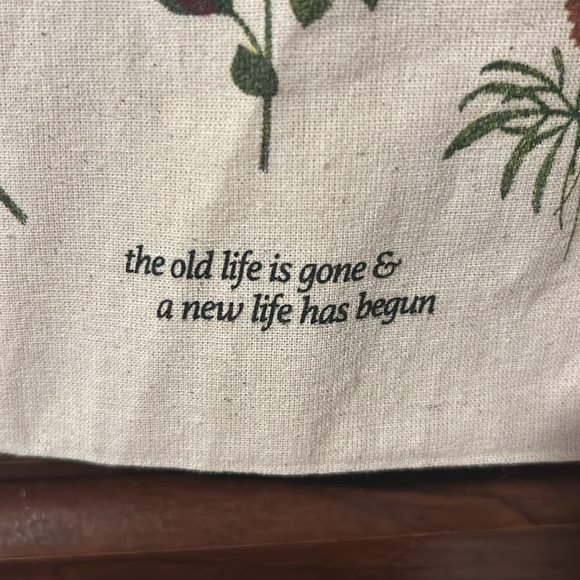 Elevated Faith tote bag, never used - Picture 3 of 3